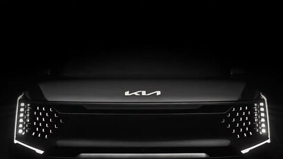 Компания Kia показала на видео серийный вариант флагманского электрокара Kia EV9
