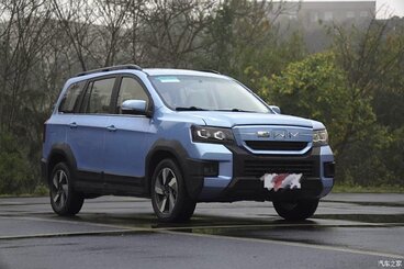 Российские продажи кроссовера SWM G03F начнутся в мае 2025 года