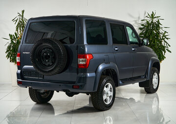 UAZ Патриот Вид 5